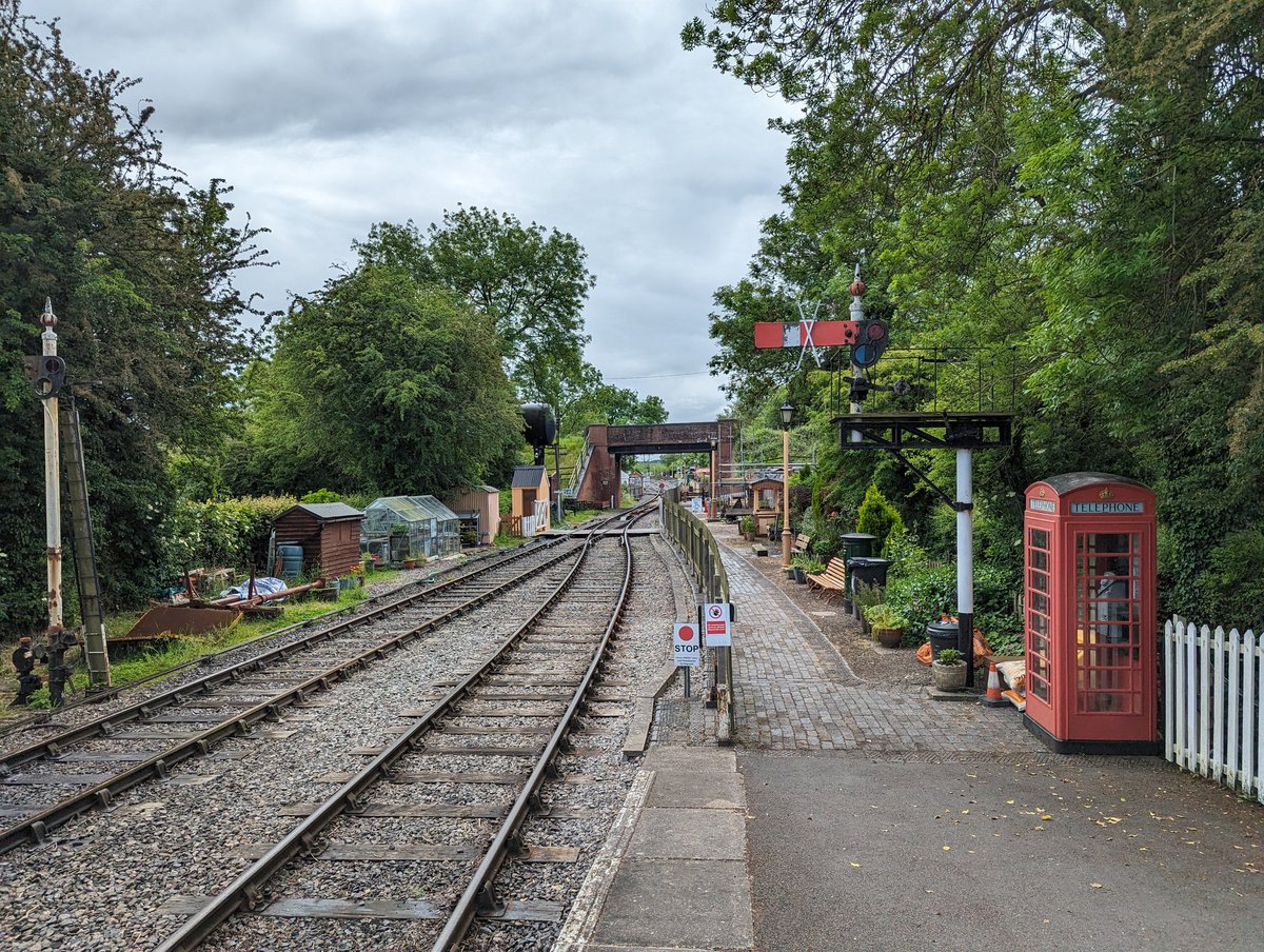SignalsRailway's tweet photo. Some of the yet to be commissioned signals at the Swindon &amp; Cricklade Railway today
@SandCRailway https://t.co/QhoQyzsAR8