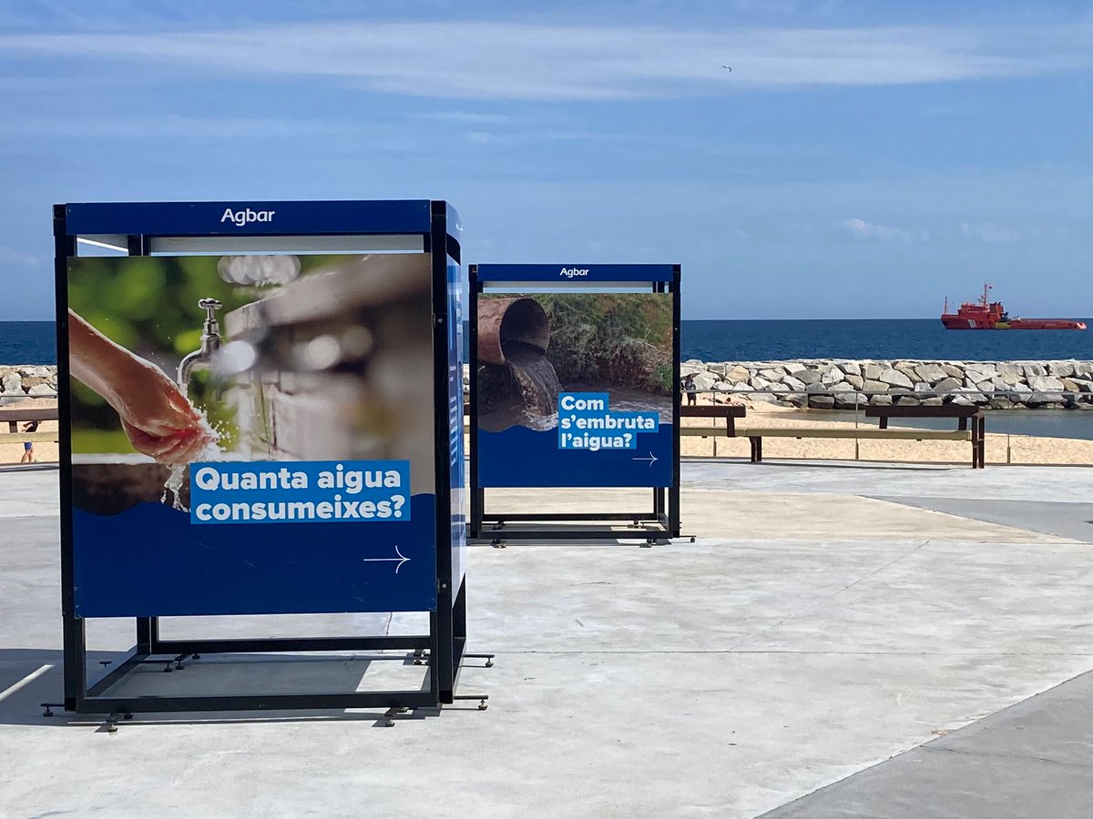 🤝 Inaugurem l'exposició #OperacióAigua a #CalongeiSantAntoni amb l'alcalde de l'<a href="/ajuntcalonge/">Ajuntament de Calonge i Sant Antoni</a>, <a href="/jsoleralcalde/">Jordi Soler Casals</a>, i el director d'Agbar Costa Brava, <a href="/a_ruart/">Albert Ruart Boix</a>.

La cita ha comptat també amb l'assistència d'altres membres del consistori i d'Agbar.

📍 Del 25 de maig al 4 de juny al