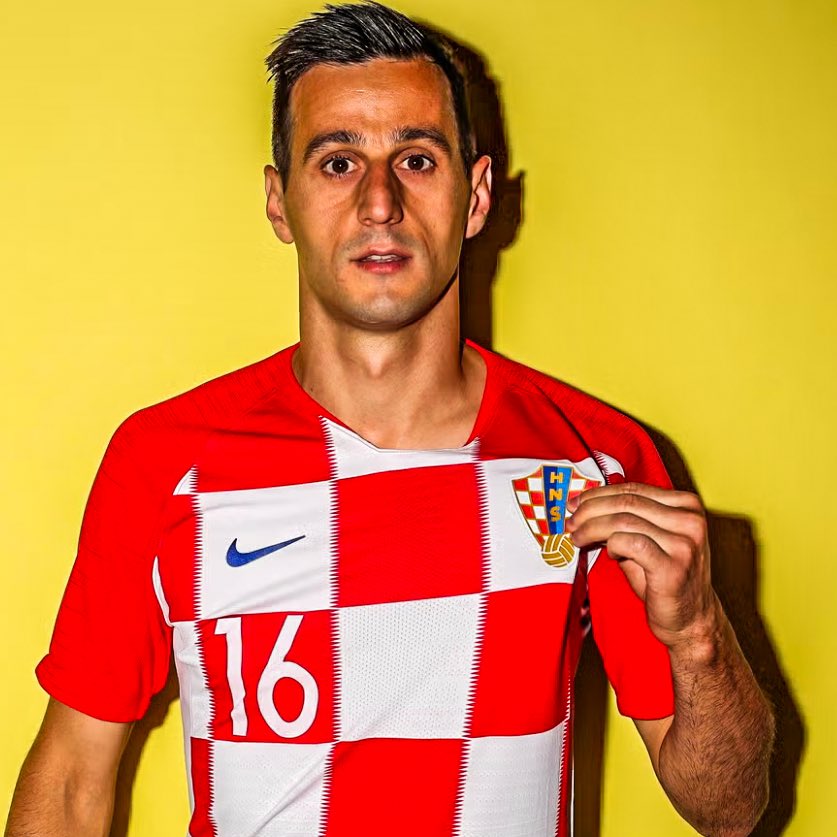 ‼️🇭🇷 𝐎𝐅𝐅𝐈𝐂𝐈𝐀𝐋 | Nikola Kalinić (36) has retired from professional football! 👋

166 career goals with 500+ pro apps. 

He will now become the sporting director of Croatian side, Hajduk Split. 🧠💰