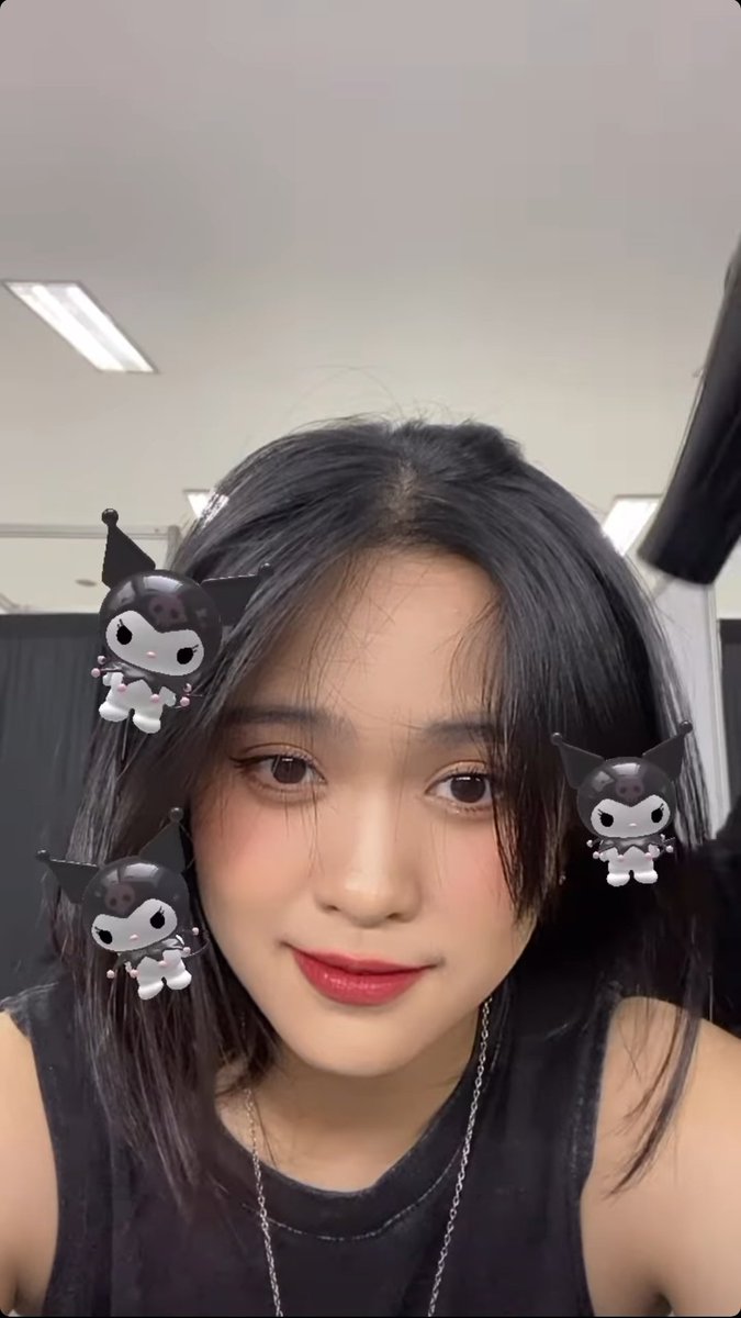 Secaory's tweet photo. 🌙🩵 https://t.co/U6qesZmMlw