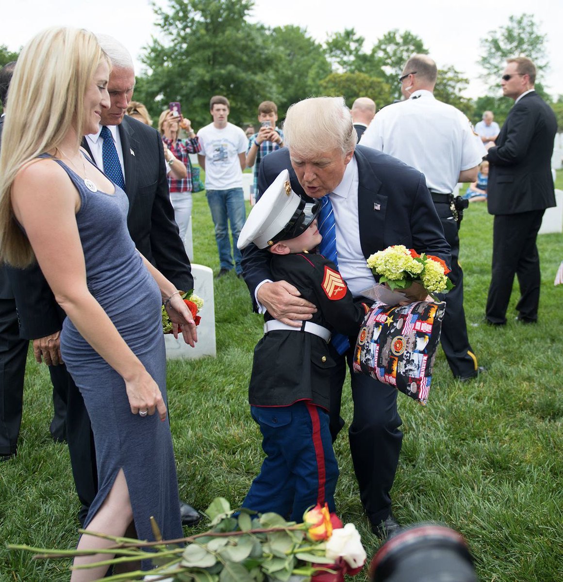 This is what Memorial Day is about.

I miss having a President who understands this. 

Let’s bring this back 🇺🇸