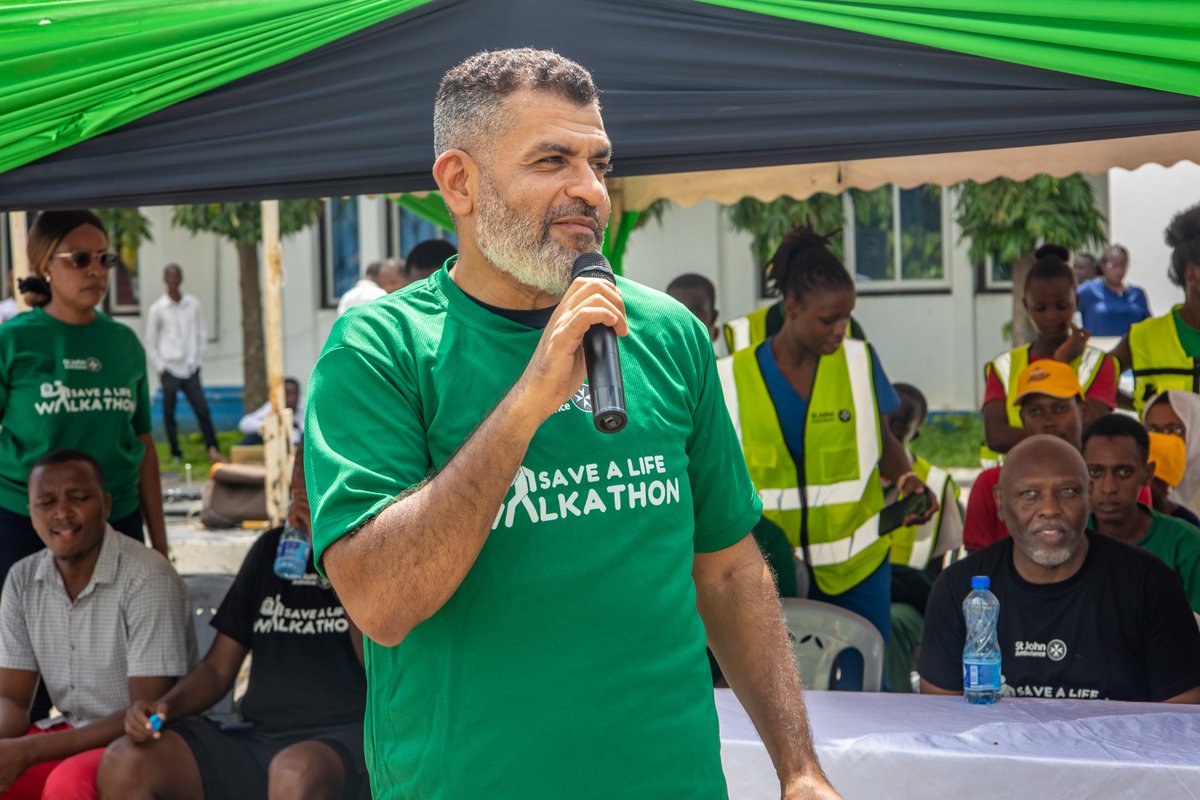 StJohnKenya's tweet photo. Thank you Mombasa Governor, who is also the St John Mombasa Patron @A_S_Nassir for attending and supporting the #SaveALifeWalkathon Mombasa edition. We value the County's contribution towards disaster response and life-saving programs with St John Ambulance Kenya. https://t.co/0vjrMMgjZC