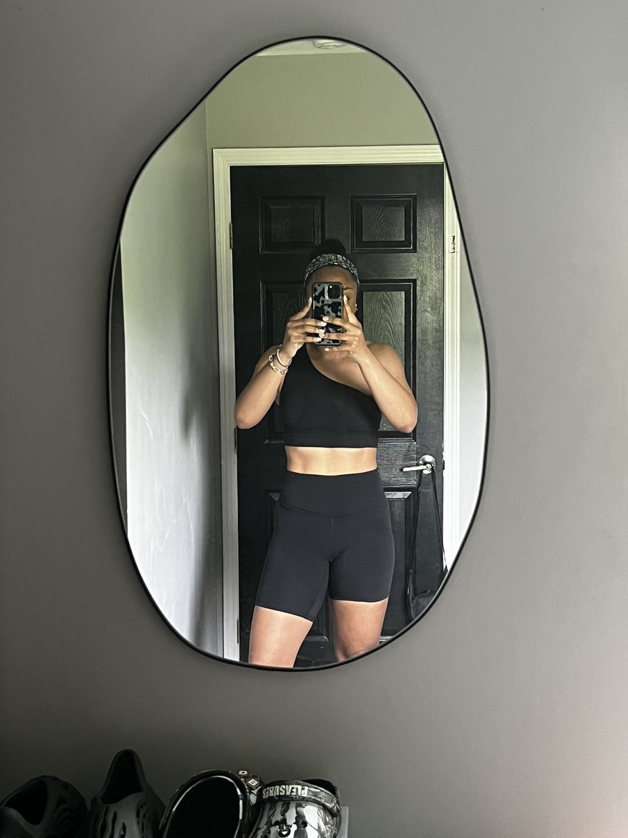 Dionne Bailey tweet media