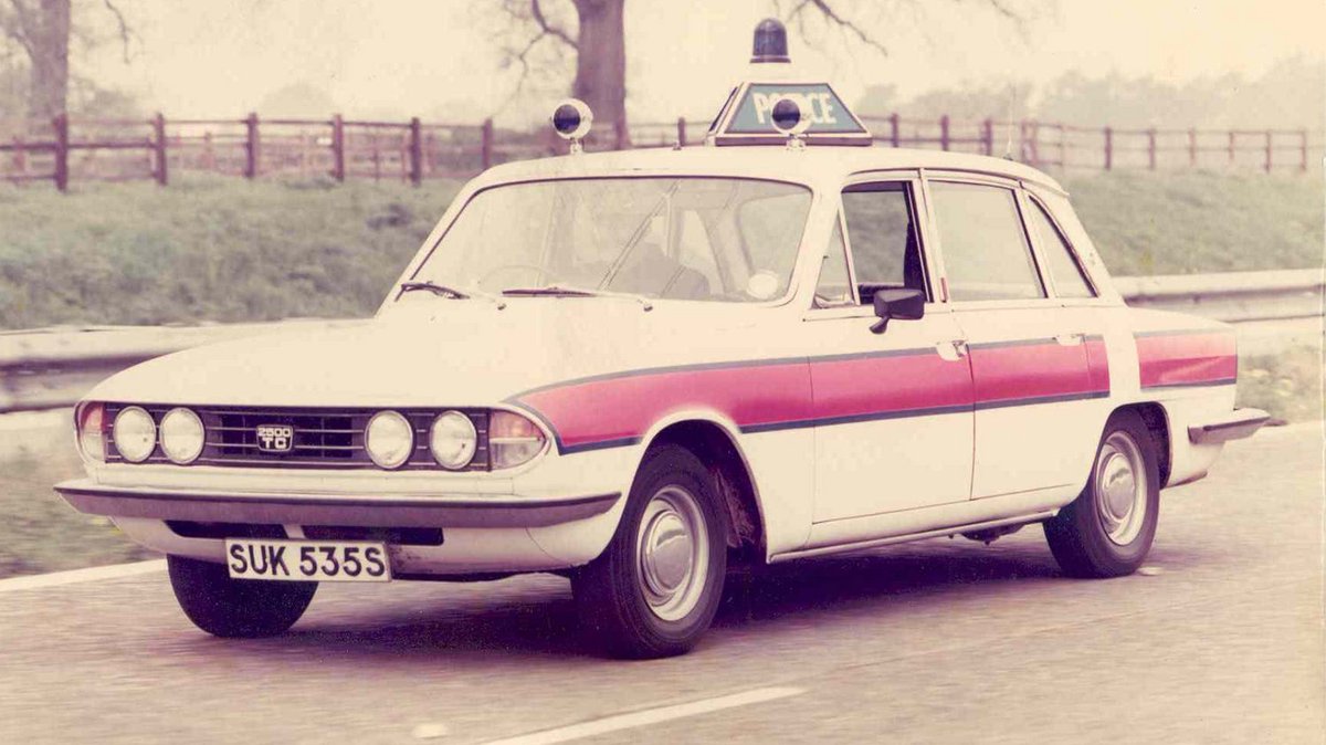 Later in the 1970’s West Midlands Police, adopted the red reflective stripe along the sides of their vehicles which became known as the “jam sandwich” as when viewed side on the vehicles looked like two slices of bread with strawberry jam in the middle. #Transport #WeAre50