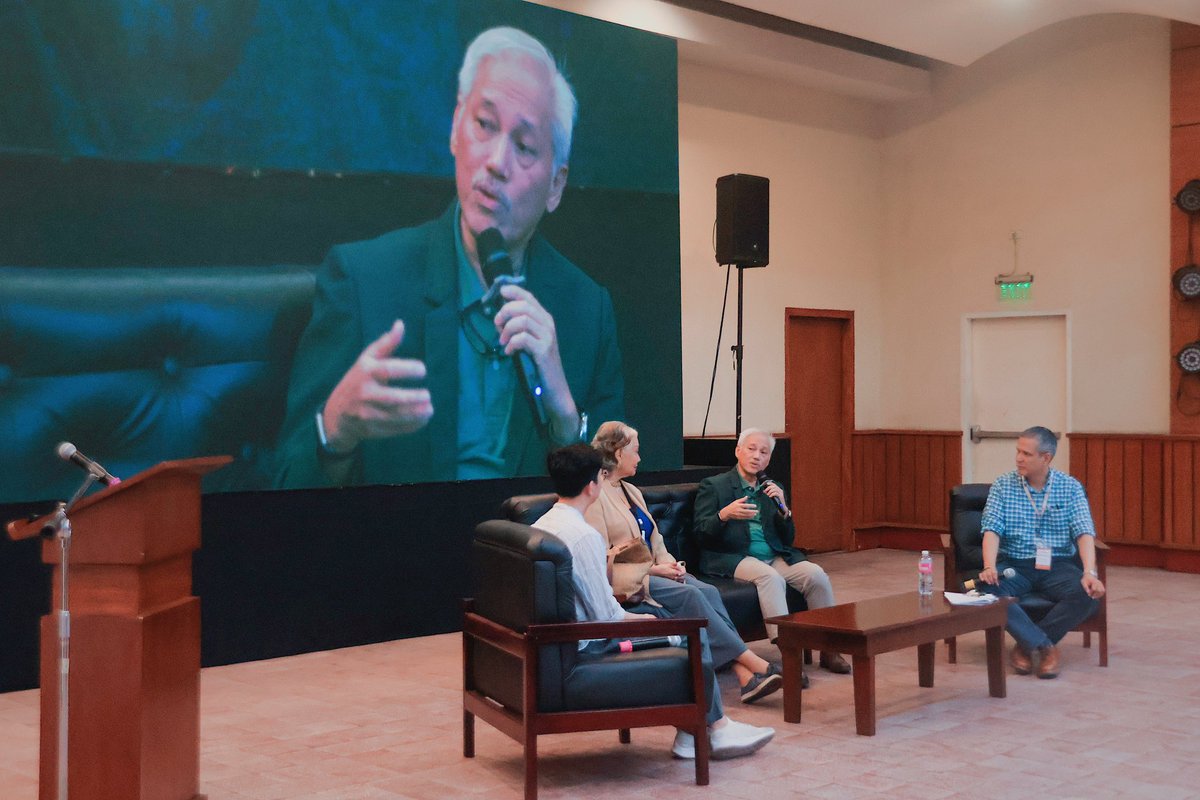 museumfdnph's tweet photo. Ar. Paulo Alcazaren, Landscape Architect and Urban Planner, shared his involvement in the redevelopment of Iloilo Esplanade and Pasig Esplanade on "A Tale of Two Rivers" talk last May 18, 2024.

Catch the replay here: https://t.co/qRauTYOI0N https://t.co/EbvwuTdVVG