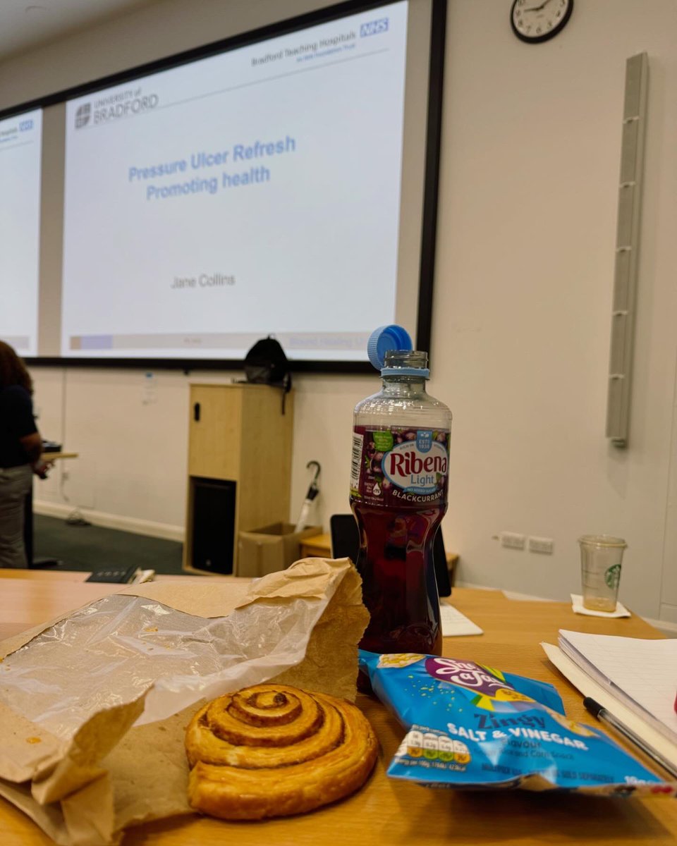 From witnessing the #northernlights in Bradford to honing my clinical skills at university, on wound assessment. The interesting lectures on #cancer and #pressureulcers were eye-opening. Here’s to more beautiful warm weather and continued growth! 🌟
<a href="/UoB_Nursing/">Nursing at University of Bradford</a> 
<a href="/nmcnews/">Nursing and Midwifery Council</a>