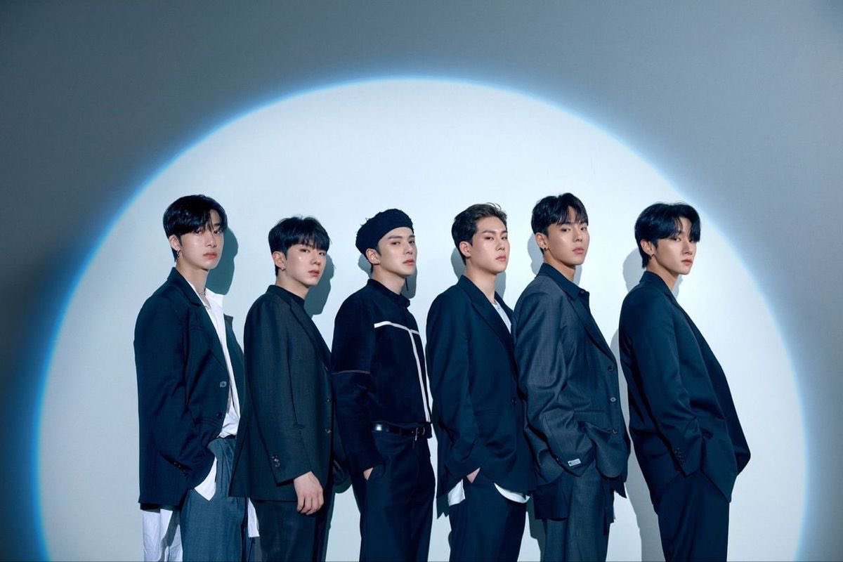 HEONHIVE's tweet photo. kpop songs with top tier bridges: a THREAD https://t.co/usYJLda1LT