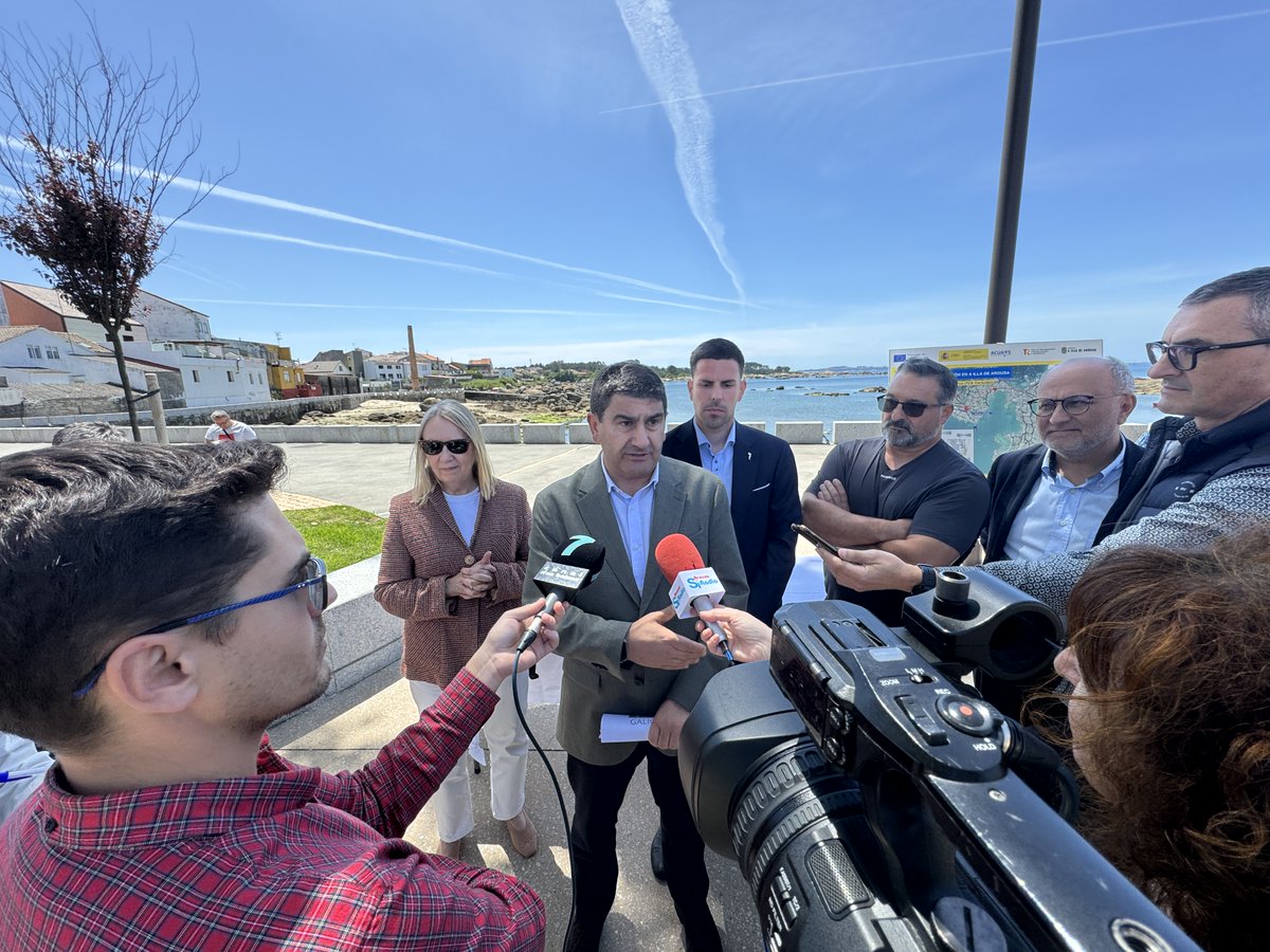 🚰 <a href="/AcuaEsSA/">AcuaEs S.A.</a> asina co concello da Illa de Arousa o convenio para investir 8,5 M€ nas obras de depuración

🏗️ <a href="/blancolobeiras/">Pedro Blanco</a> recoñeceu a "necesidade urxente" á que dá resposta o <a href="/mitecogob/">Transición Ecológica y Reto Demográfico</a> e informou de que as obras serán licitadas mañá

🔗 run.gob.es/aqnad11f