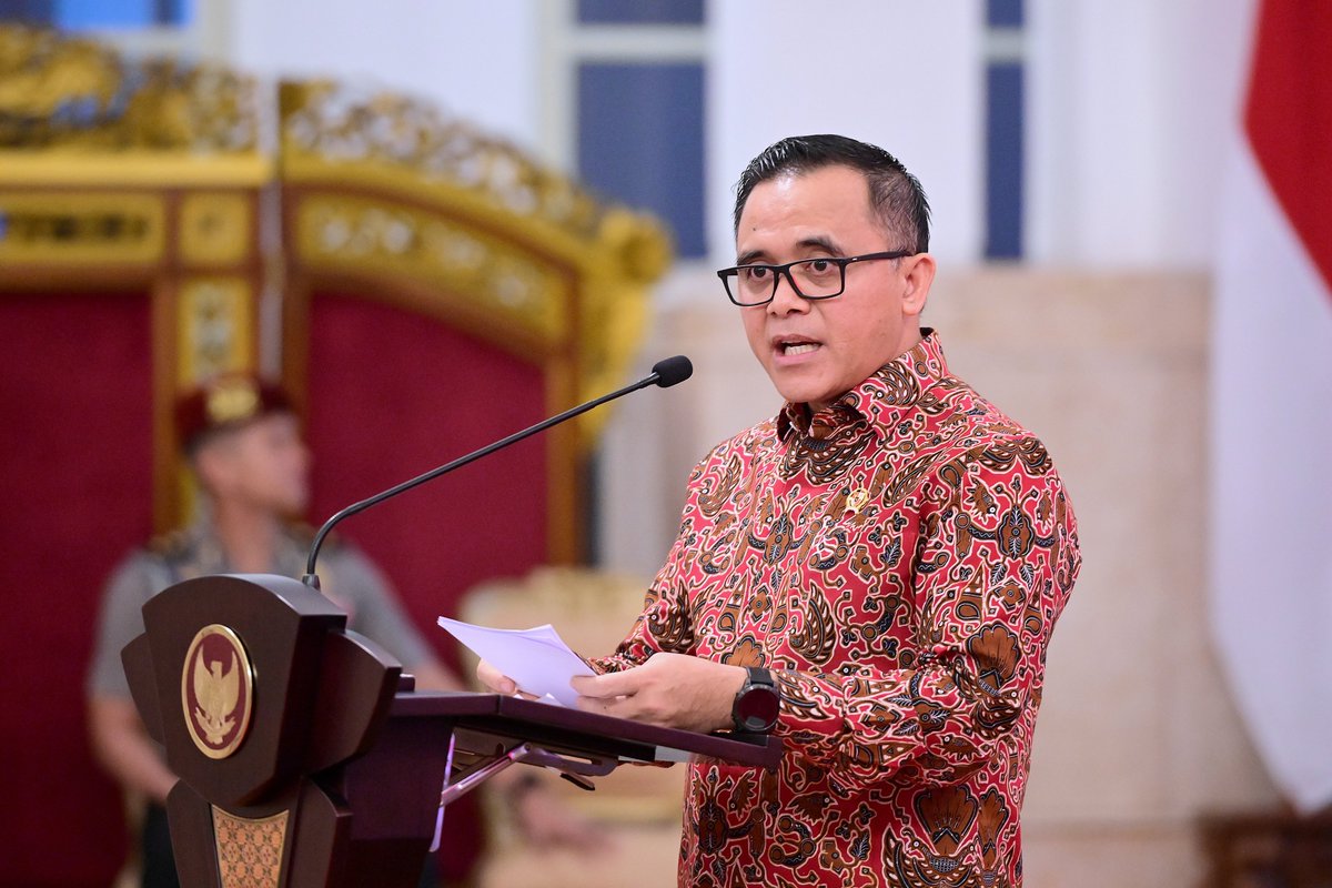ina_digital's tweet photo. Hari ini, 27 Mei 2024, menjadi sejarah baru bagi perjalanan digitalisasi pemerintahan di Indonesia. Presiden Indonesia telah meluncurkan GovTech Indonesia dengan nama INA Digital.
#SPBESummit2024
#INADigital
#IndonesiaTerintegrasi
#GovTechIndonesia
#PeruriGovTechIndonesia https://t.co/ZjlYVhC3fE