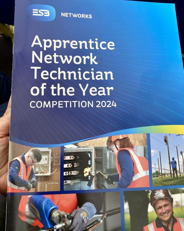 A great opportunity for WWETB Senior Training Advisors to help celebrate #electrical apprentice talent⚡ at the @ESB Apprentice Network Technician of the Year competition 2024 last week. 
Congratulations👏 to all 6 finalists 
 #GenerationApprenticeship #ThisIsFET
@apprenticesIrl