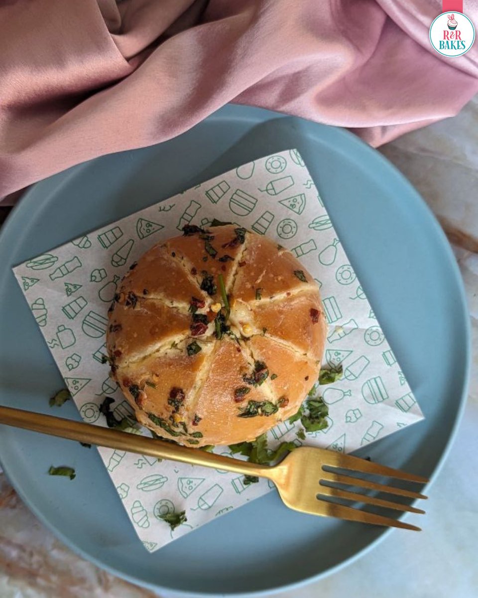Cake_Architect's tweet photo. Experience the ultimate delight with our Korean cream cheese buns! Handcrafted from scratch ~ overflowing with creamy goodness, topped with garlic, butter, &amp; herbs. Perfectly soft &amp; satisfying.Available in Jain option too. Treat yourself today! #bread #koreanbuns #ahmedbadbaker https://t.co/XbfxVNh9TT