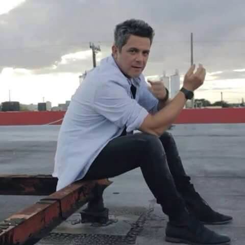 Luz Marán tweet media