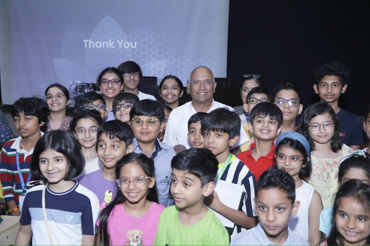 The #ShivNadarSchool community had the honour of hosting Wg Cdr Rakesh Sharma.

During the fireside chat, Wg Cdr Sharma interacted with young minds, sharing anecdotes from his journey to space, the changing landscape of education, & building a future without biases.