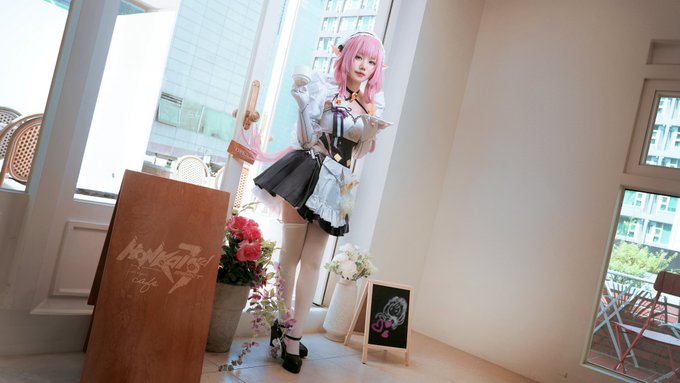 Twitterのコスプレ画像10