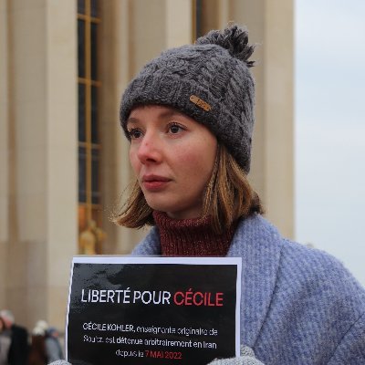🎙️ Noémie Kohler (@NoemieColere), sœur de Cécile Kohler, otage d’Etat détenue en Iran depuis 2 ans, sera l'invitée de @frballarin ⏰RDV mardi à 6h20 TU / 8h20 à Paris sur @RFI
