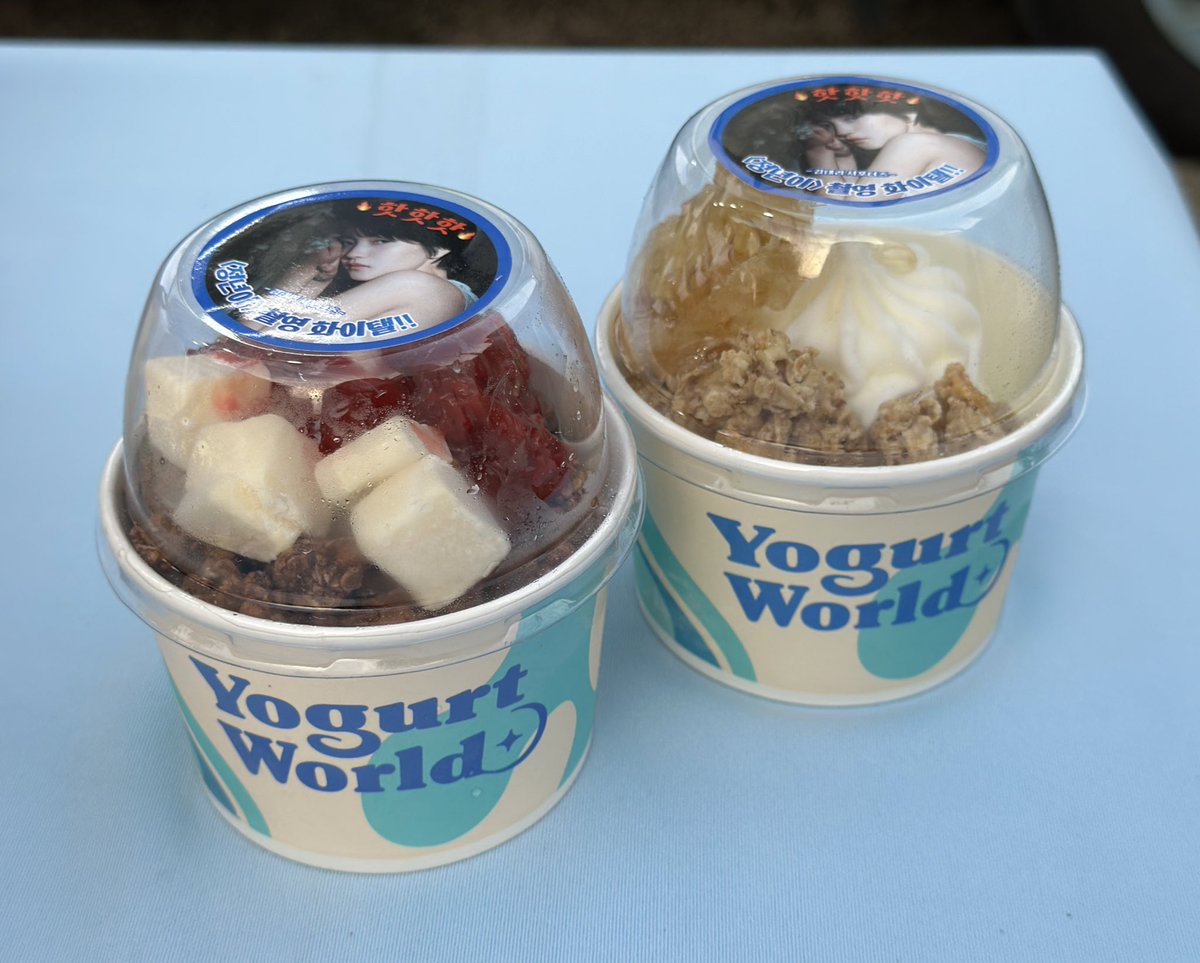 🎶 240527 드라마 정년이 서포트 🎶

태리 Pick 💙

🍦베리월드 + 초코추가 + 그래놀라추가

#김태리 #태리 #kimtaeri
#정년이 #윤정년