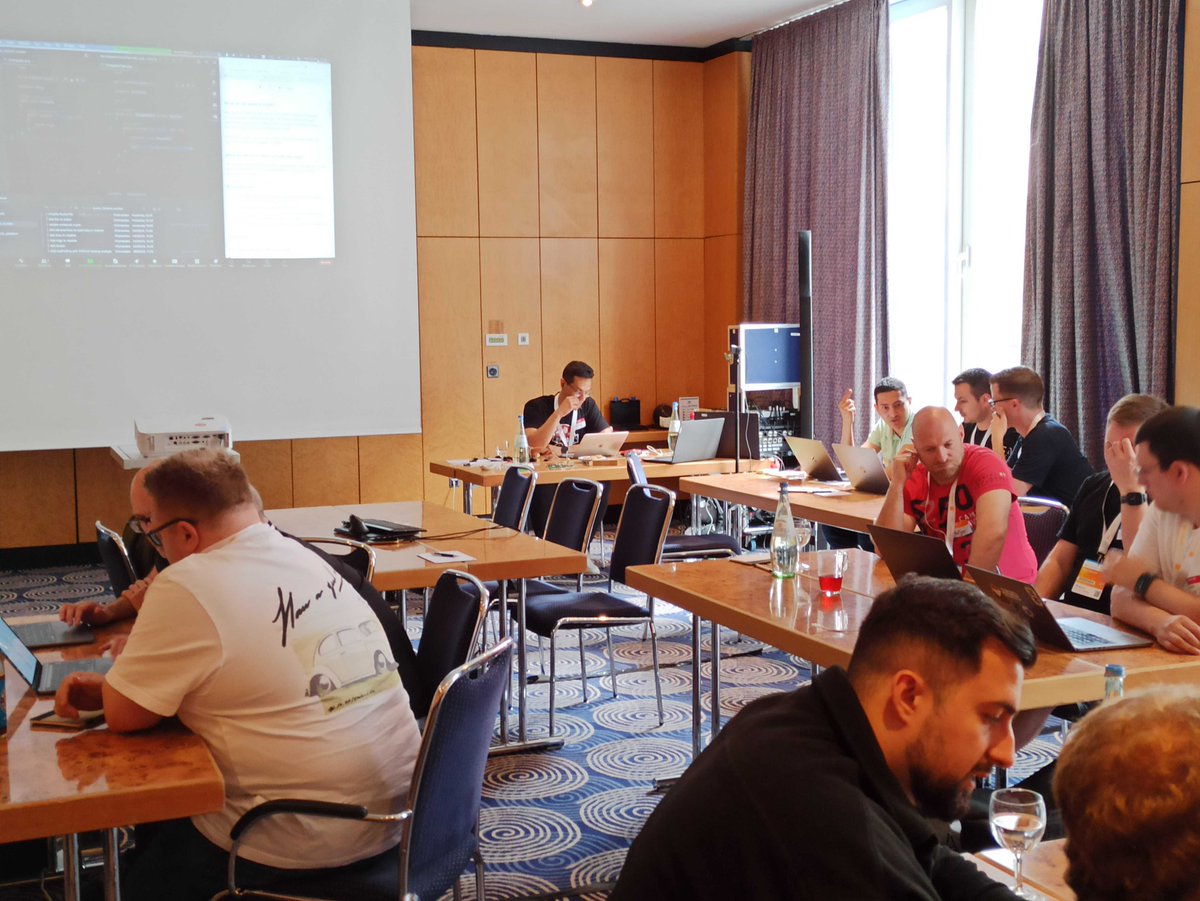 phpconference's tweet image. 🔍 Exploring Test-Driven Development (TDD) and pair programming with @Chemaclass and @evrtrabajo!
🌱 Concepts like Pair/Mob Programming and the TDD Cycle are on the agenda. Let’s learn and grow! 🚀
#IntPHPcon #TDD #PairProgramming #CodingSkills