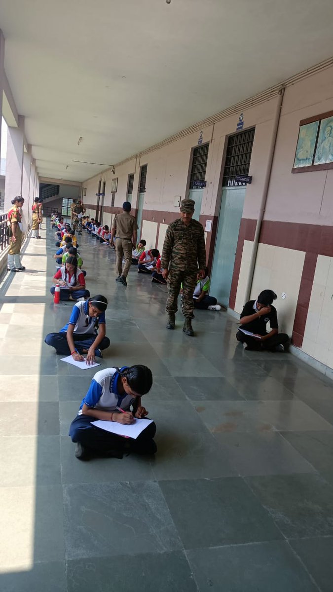 ravi3383's tweet photo. *ENROLLMENT (2024-25): 84 UK BN NCC ROORKEE*
The enrollment process for the year 24-25 continued on 27 May 24 with physical and written tests being conducted for students of ASASVM, Roorkee for enrollment as SD/DW cdts.

@HQ_DG_NCC; @NCCUttrakhand; @PRODefDehradun https://t.co/JKq0aGt0AX