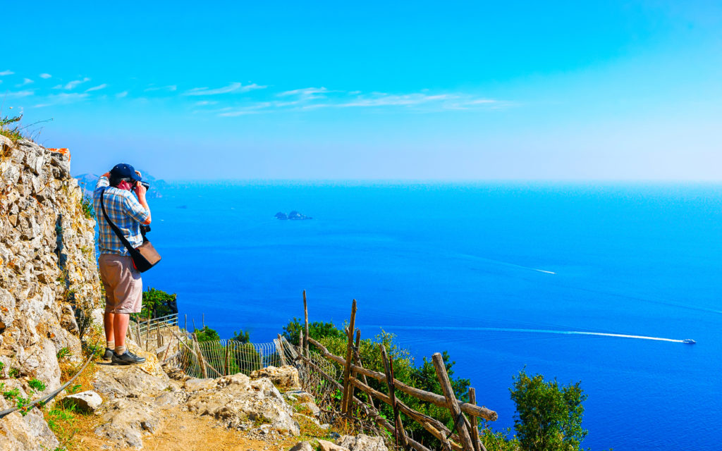 purevacationstz's tweet photo. Amalfi is blessed with lovely beaches, including the main beach that adorns the front of the town.
Click for more https://t.co/7Yr8mPHpfZ
#trips #vacation #Positano #italy #holidays #sorrento #vacations #travel #Amalfi #purevacations https://t.co/4ID5i0eZHx