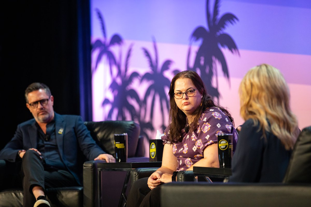 Looking forward to being back on stage at @CrimeCon 2024 in Nashville this coming weekend ➡️ May 31-June 2nd. Last year I had the opportunity to moderate a panel with @KerriRawson, the daughter of #BTK who shared her personal stories and efforts to help law enforcement work cold