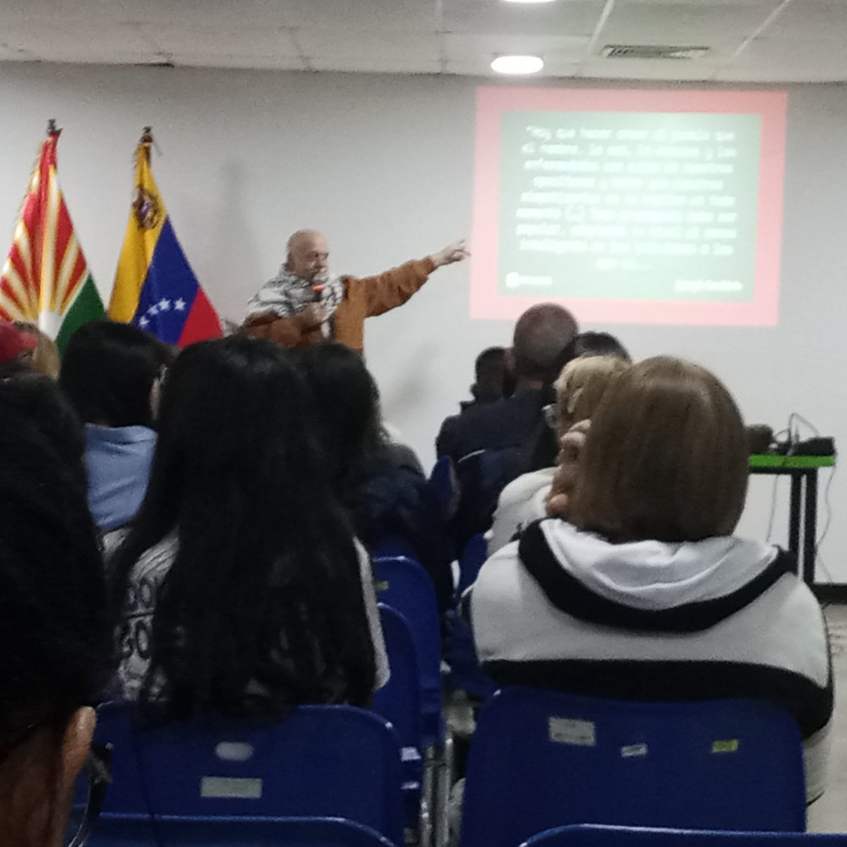 #Somosfundabit Formación Sociopolítica Gobernación de Lara 
<a href="/_LaAvanzadora/">Yelitze Santaella</a> <a href="/AdolfoP_Oficial/">Adolfo Pereira Gobernador</a> 
<a href="/EleamerAbdala/">Eleamer Elkatrib</a> 
<a href="/Fundabit_/">FundabitOficial</a> 
<a href="/fundabit_IRIB/">FUNDABIT IRIBARREN</a>