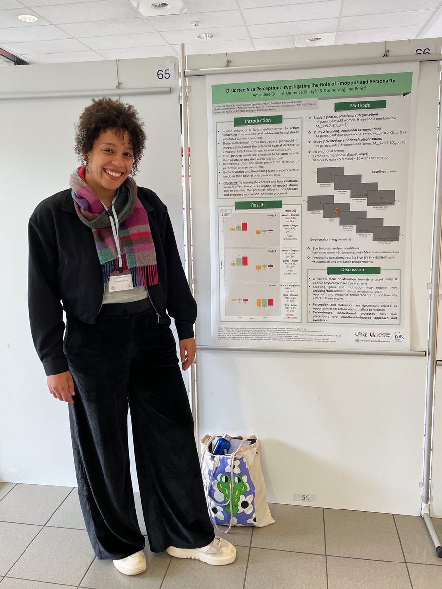 Conferences are all about meeting people and I'm so glad I had the coolest "poster neighbor" during #ESCAN2024

(she was even kind enough to take a picture of me in front of my work 🥰)