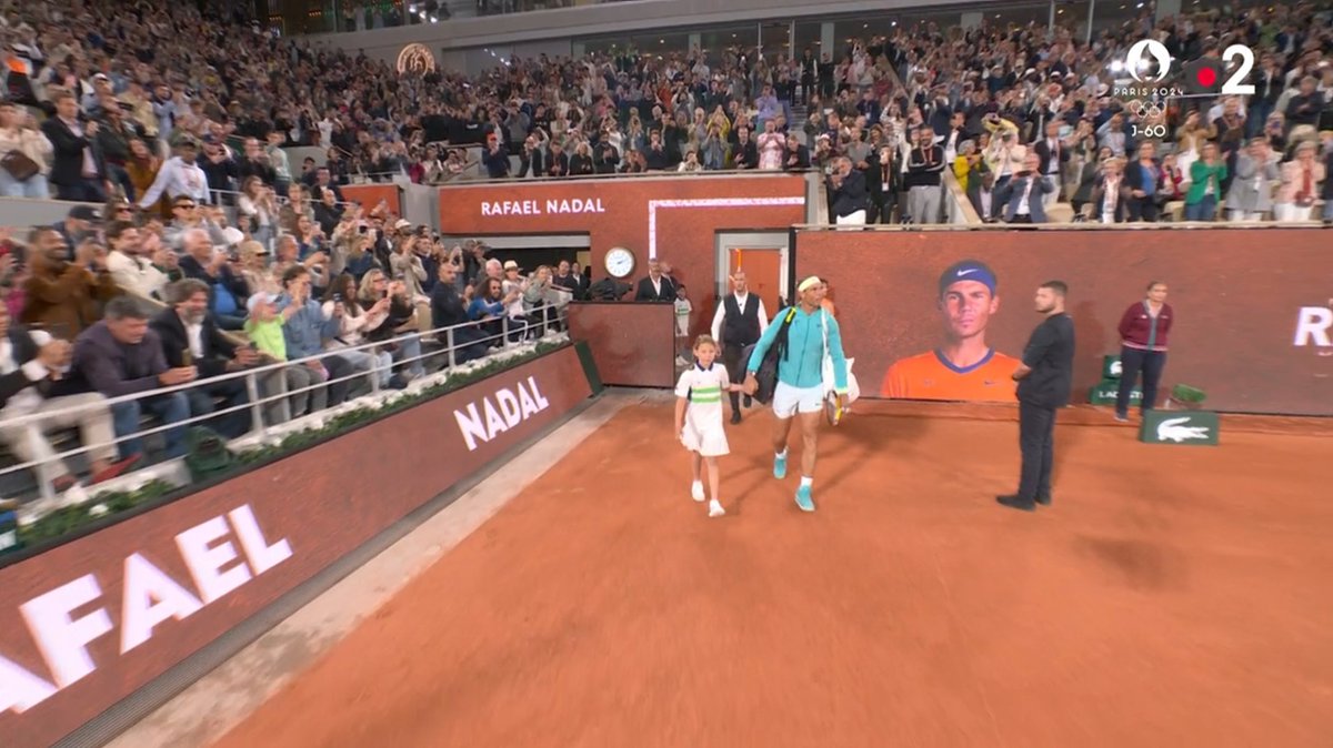 UniversTennis's tweet photo. TIME. 🔥🍿

🇪🇸 NADAL ⚡️ ZVEREV 🇩🇪

C'EST PARTI À #ROLANDGARROS https://t.co/WFSdCGtYCp