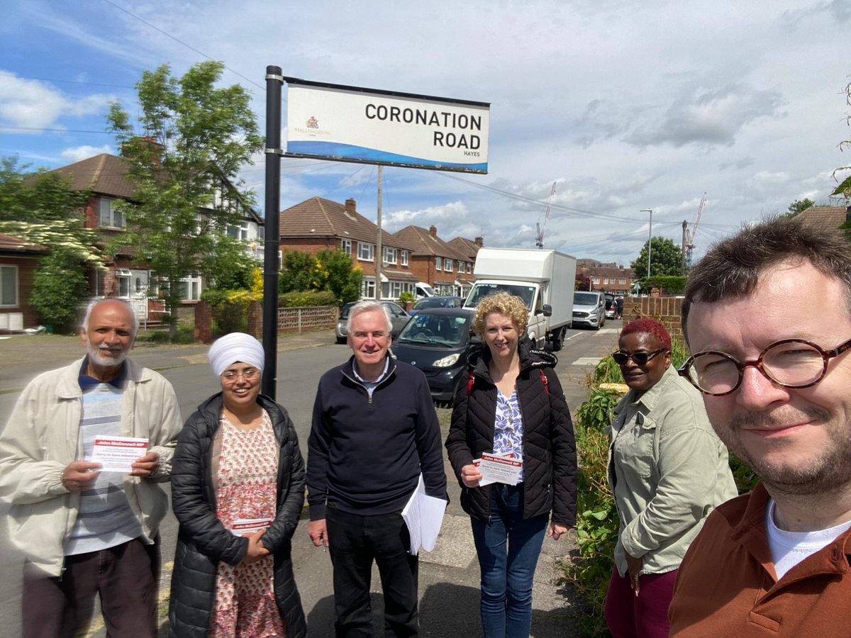 Smiling faces, warm welcome and many a commitment to vote for @UKLabour, were the highlights of canvassing today in Pinkwell for Hayes and Harlington's @johnmcdonnellMP. 4th July can't some soon enough!