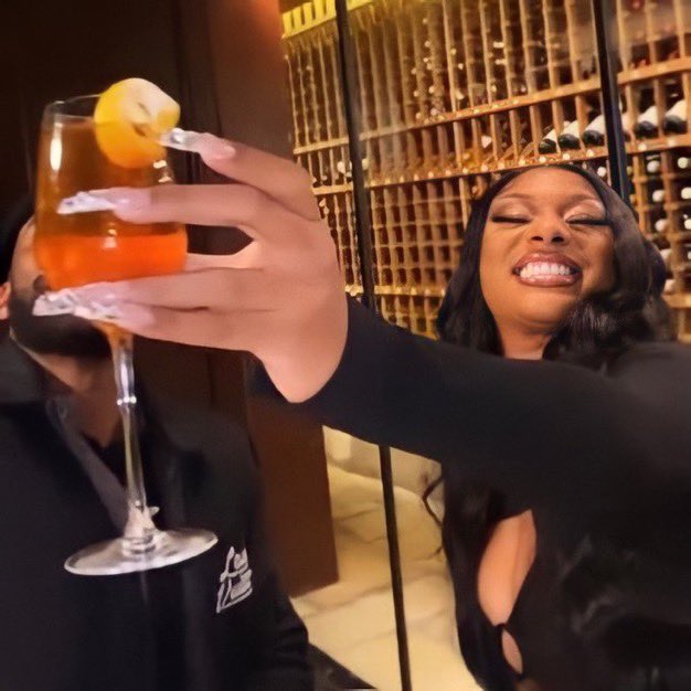Happy 3 day work week to those that celebrating 🍾🥂

We deserve it honestly