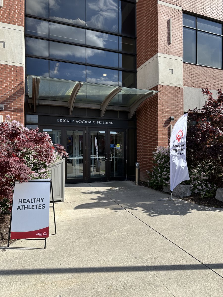 <a href="/OAKConcussion/">OAK Concussion Lab</a> Lab and <a href="/LabAdapt/">Adapt Lab</a> had an amazing weekend at the <a href="/SOOntario/">Special Olympics Ontario</a> Provincial Spring Games!

We talked to athletes about #concussion, collected surveys about athletes' concussion history &amp; checked out the events.

Thanks for having us!