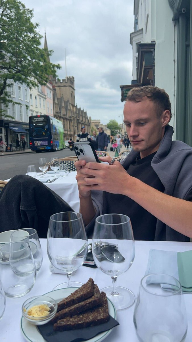 Charlie Morgan tweet media