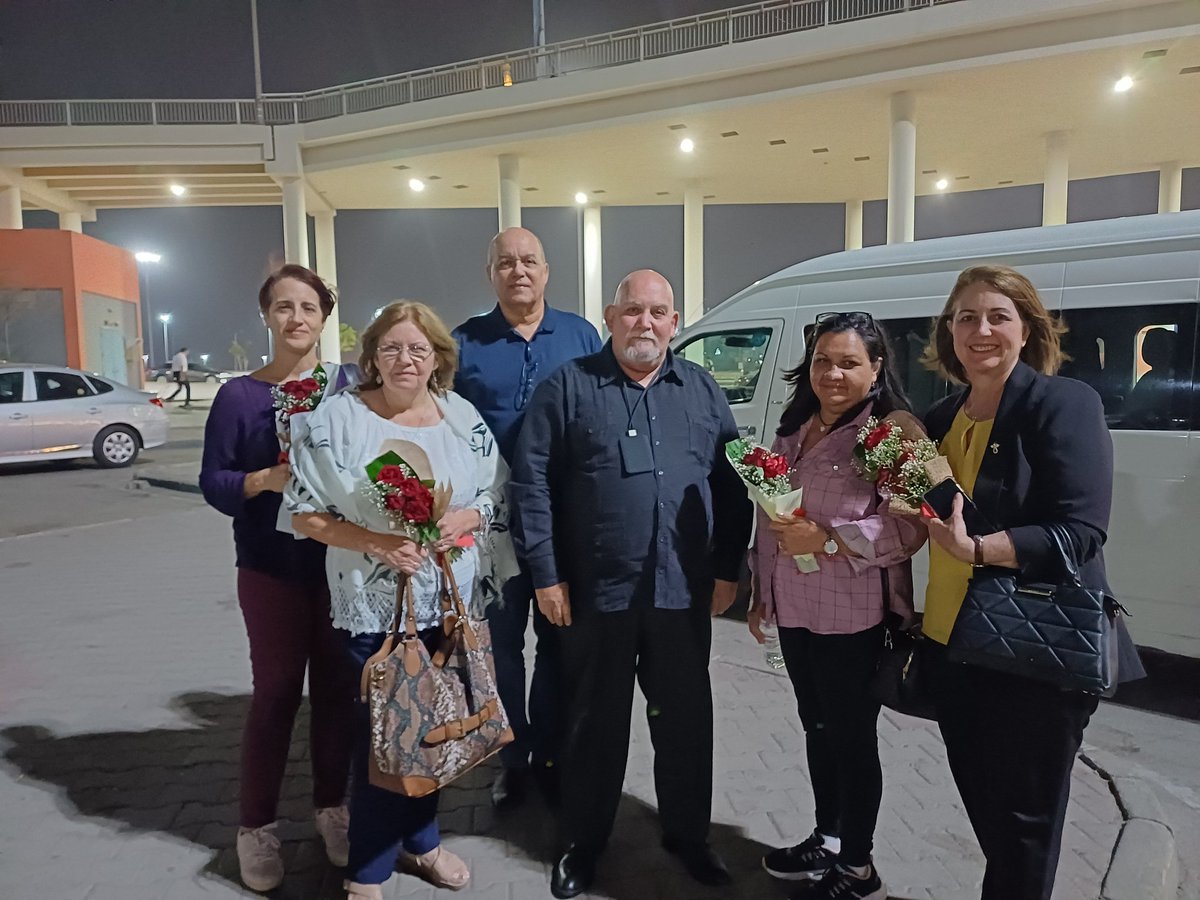 Recibí en el aeropuerto del Cairo a una importante Delegación de Cuba integrada por la Presidenta de BioCubaFarma, la Directora del CECMED y el Presidente de MEDICUBA, quienes realizan una visita de trabajo a Egipto.