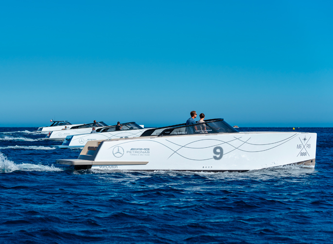 sandpeoplecom's tweet photo. VanDutch and Mercedes-AMG PETRONAS F1 team: style, luxury and design at the Monaco Grand Prix #vandutch #mercedesamgf1 #monacoGP https://t.co/nArbzJD9ec https://t.co/ZH29VhWoH6