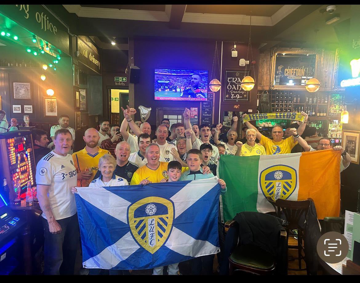 WhitesGlasgow's tweet photo. Disappointed is an understatement! Another season finished with the supporter’s club🏴󠁧󠁢󠁳󠁣󠁴󠁿 Thanks everyone that’s joined us this season see you soon! We will be planning over summer for a new venue, going forward as walkabout is no longer possible and some don’t like Mollys - Alaw https://t.co/xAdN4TRSQo