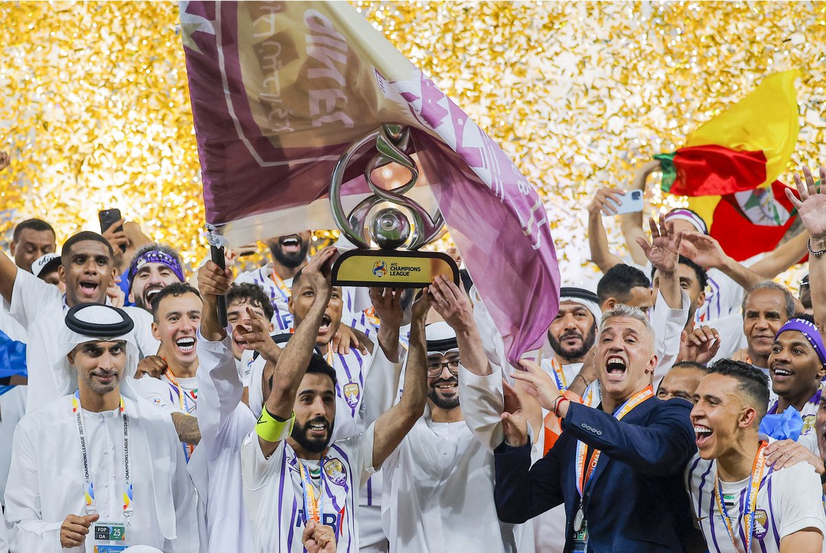 alainfcae's tweet image. هنأ رئيس الدولة ونائبيه وحكام الإمارات بإنجاز الوطن 

سلطان بن حمدان: رؤية هزاع بن زايد وحدت ألوان أندية الدولة في علم إماراتنا الحبيبة 

نهنئ الاتحاد الآسيوي برئاسة سلمان بن إبراهيم على التنظيم الرائع لأقوى مسابقات القارة 

أشيد بعمل اخواني أعضاء اللجنة التنفيذية وحرصهم على…