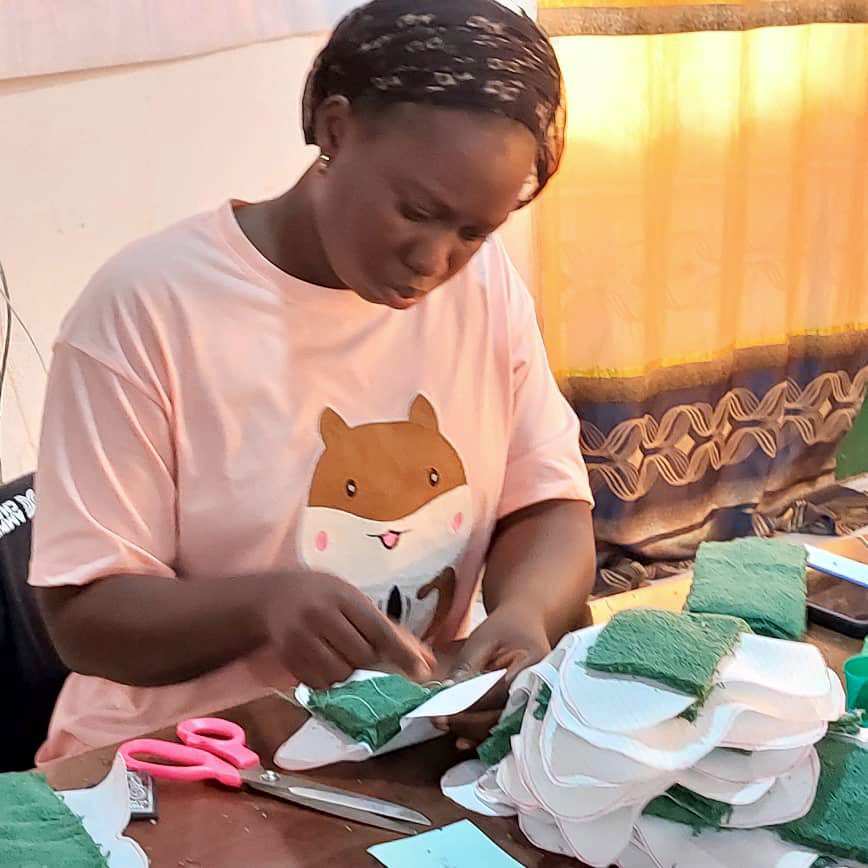GirlsPrideGam's tweet photo. We are now at the sewing stage 💃! 
This morning, our participants started assembling the sanitary pads by organizing the neatly cut fabrics and learning the different types of permanent stitches required to sew the pads together professionally.
#ReusableSanitaryPadProduction https://t.co/Z78VoO4n4j