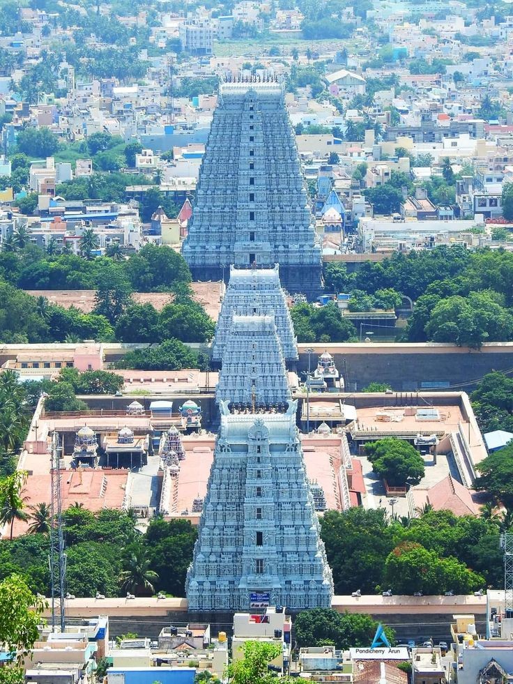Mesmerizing view of Sri Arunachaleshwar Temple