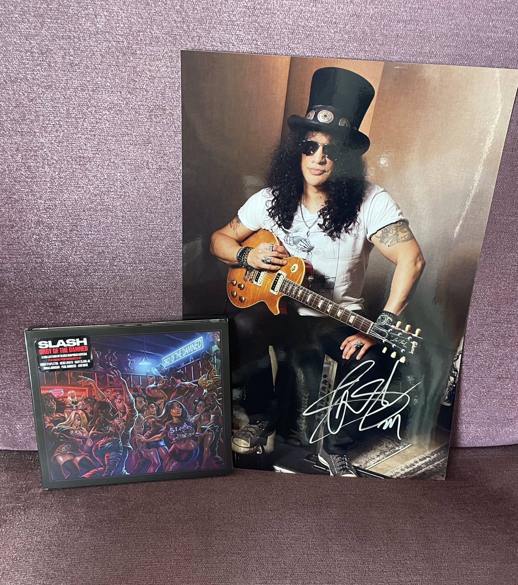 Oh Well… new album from @Slash 

Oh Well… new album from @slash 
#slash #blues #rockaroundtheblog #ruokangas #steventyler #brianjohnson #iggypop #chrisrobinson #tashneal #demilovato #bethhart #paulrodgers #billygibbons #garyclarkjr #chrisstapleton