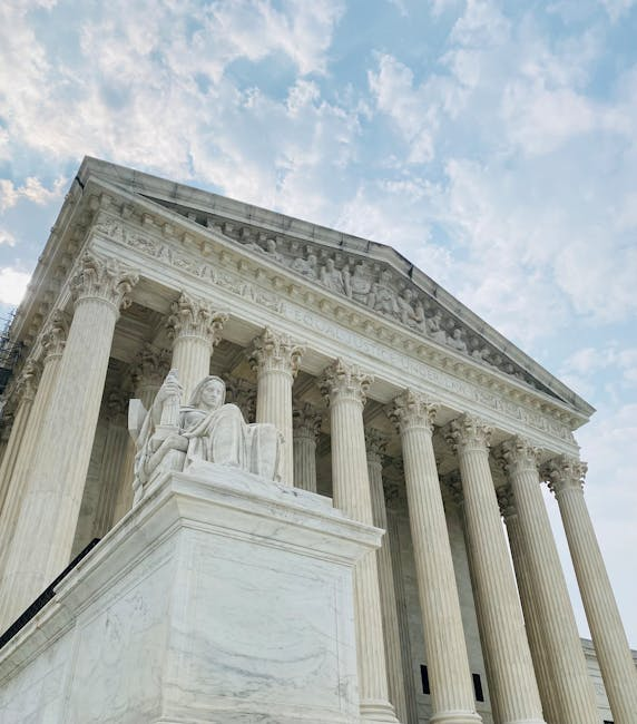 BonaLawPC's tweet photo. Antitrust lawsuits often involve class actions. Here's how the Comcast v. Behrend decision clarified the standards for proving class-wide damages in antitrust cases: https://t.co/fbySSJBIJw
#AntitrustLaw #Lawsuit #Comcast #Behrend #BonaLaw https://t.co/YGt27bZzpQ