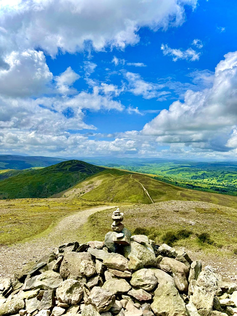 libj97's tweet image. Bank holidays have changed 🌿