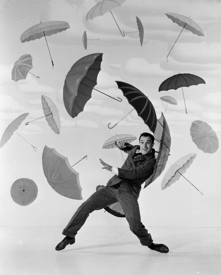 'I never wanted to be a dancer. It's true! I wanted to be a shortstop for the Pittsburgh Pirates.'

~ Gene Kelly