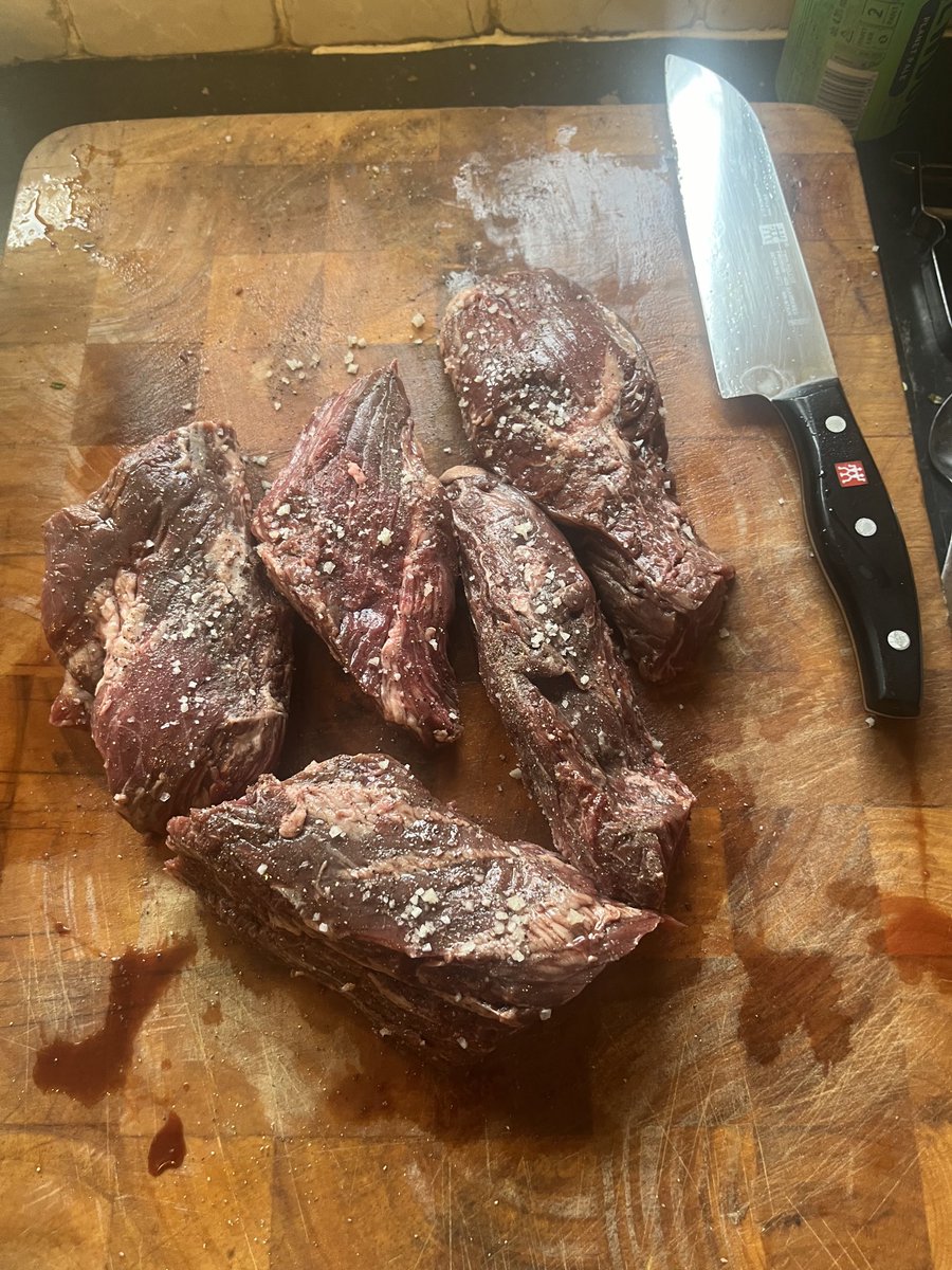 Emmanuel Lioux tweet media