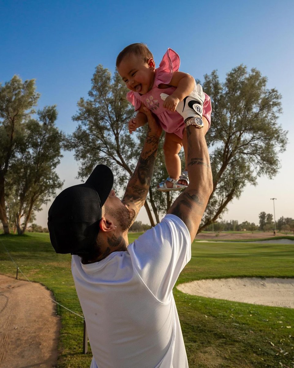 Golf_Saudi's tweet photo. From the football pitch to the putting green!🏌️‍♂️
 @neymarjr tees off with us at the @golfclubriyadh ⛳️

#GolfSaudi
 #NewSkills
 #GoGolf https://t.co/v4IdahbU8o