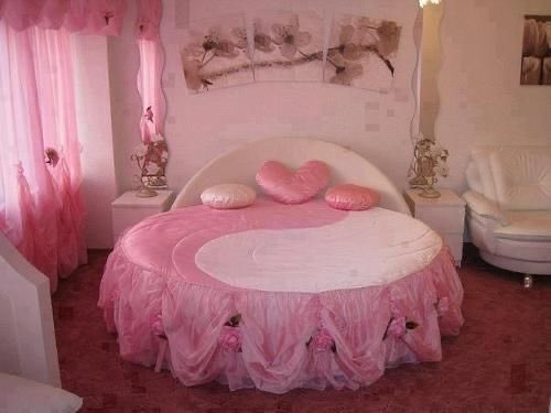 sakurafraise's tweet photo. dream bed omg https://t.co/vkoFDROqnu
