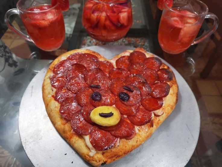 vantelores's tweet photo. Tata pizza😭 https://t.co/FSxAml9kcn