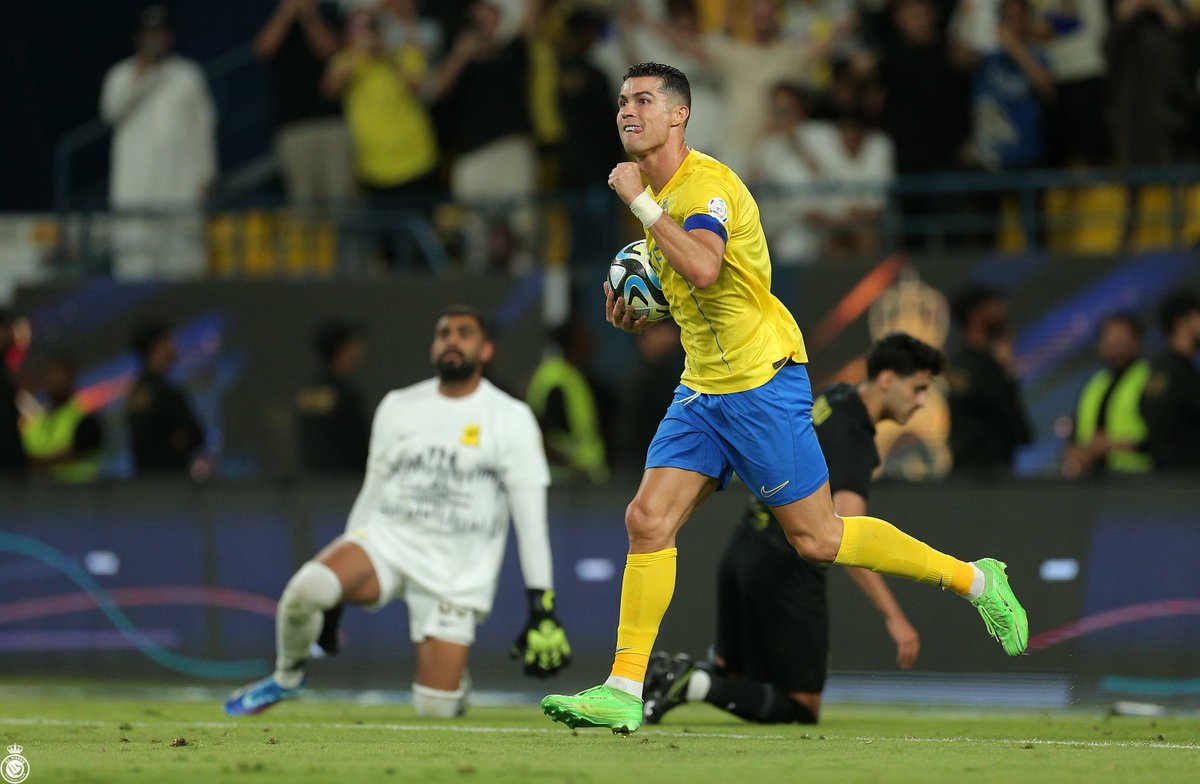 AlNassrFC's tweet image. كُن مصرًا على تحقيق ما تريد ..
وستنجـح 🤩