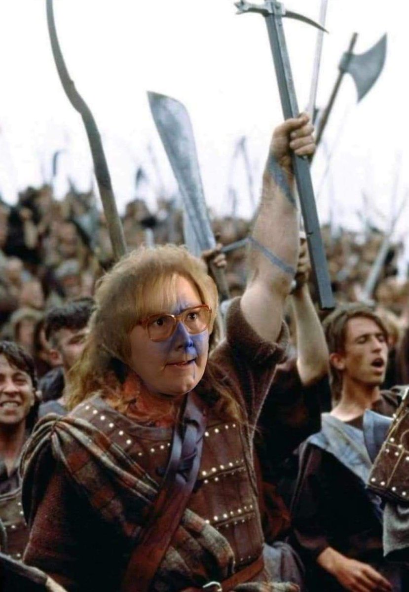 GLAfootballtour's tweet image. Yabadabadoo! We support the boys in blue 🏴󠁧󠁢󠁳󠁣󠁴󠁿⚽️

We have a special 'No Scotland, No Party' subcrawl taking place on Saturday 8th June! 

Get yirself right up for it with our 5-star experience, which includes pies, beer, and, of course, my natural wit! 

glasgowfootballtour.com/subway-tour