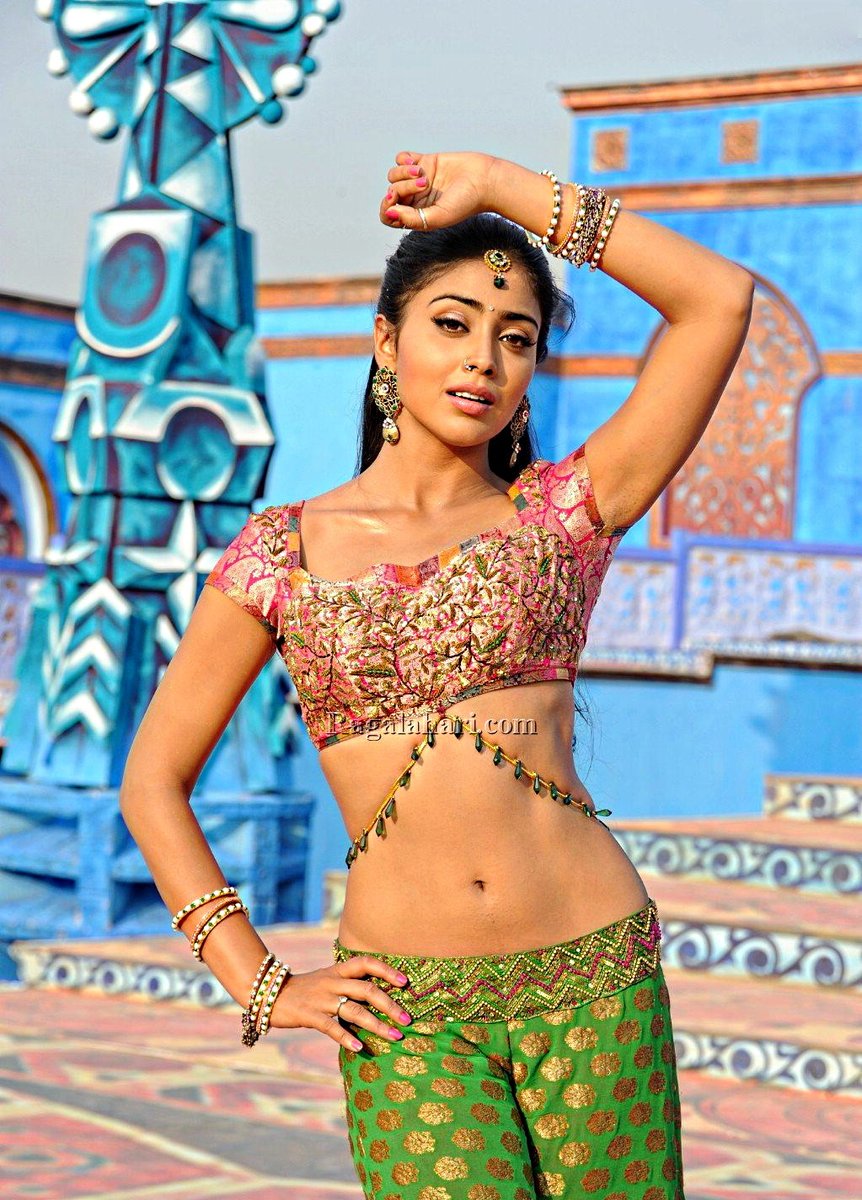 #ShriyaSaran