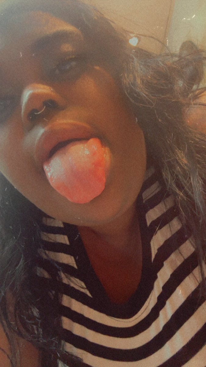 Tasteofcoco1's tweet photo. Cum on my tongueeee 🤤🤤🤤

https://t.co/bpXUUfWwbx

#bbwmistress #bbw #onlyfans https://t.co/sXkieNEdfY