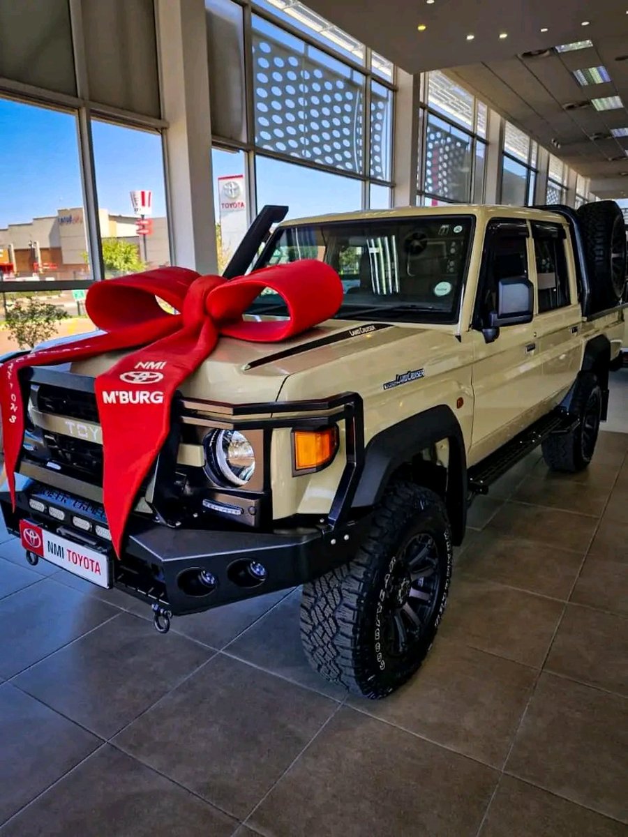 molotokk9's tweet photo. They will never make me hate you 😑 
Toyota Landcruiser 2.8 GD -6
@ToyotaSA https://t.co/pxRwQiDv4G